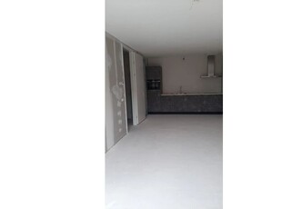 Huur 2 slaapkamer appartement van 73 m² in Rotterdam