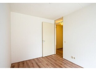 Huur 2 slaapkamer appartement van 74 m² in Netherlands