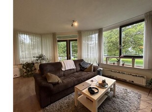 Huur 2 slaapkamer appartement van 85 m² in Maastricht