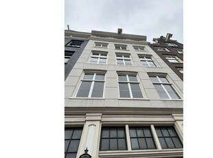 Huur 2 slaapkamer appartement van 145 m² in Amsterdam