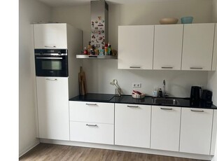 Huur 3 slaapkamer appartement van 76 m² in West