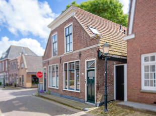 Warmoesstraat 24