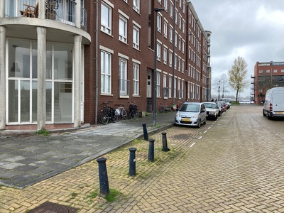 Appartement KNSM-laan in Amsterdam