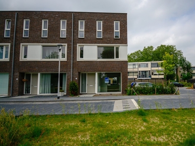 Woonhuis in Tilburg met 4 kamers