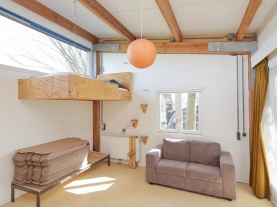 Woning te huur Lange Stammerdijk, Amsterdam