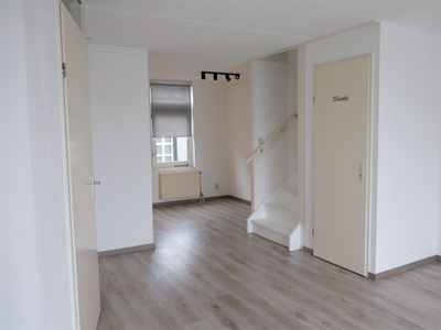 Appartement te huur Brugstraat, Zevenbergen