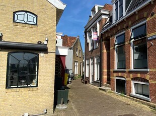 Wijde Steeg 12, Grou