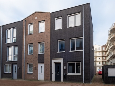 Sinonstraat in Almere (111m2)