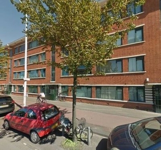 Lijnbaan in Den Haag (75m2)