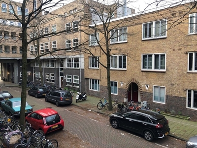 Meerhuizenstraat in Amsterdam (68m2)