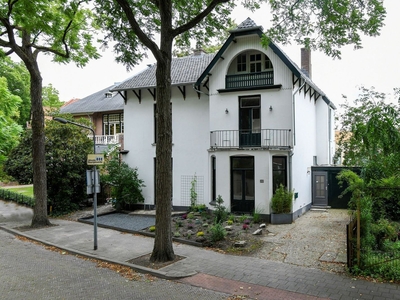 Oude Enghweg in Hilversum (256m2)