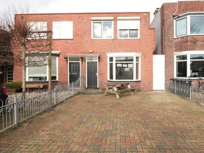 Peizerweg in Groningen (98m2)