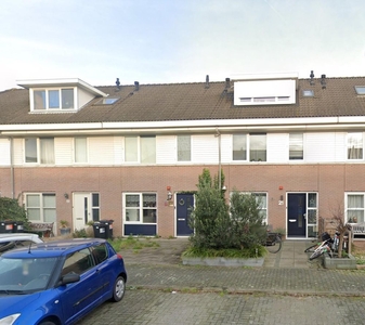 Puccinilaan in Nieuw-Vennep (120m2)