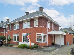 Eerdmanserve 9, Rijssen