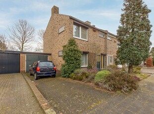 Kievitstraat 13, Sint Joost