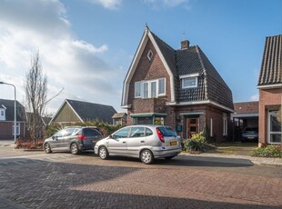 Nieuwstraat 16, Delden