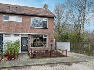 Oranje Nassaustraat 35, Middelharnis