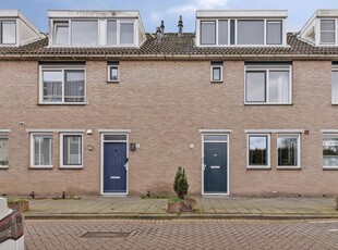 Zestienhovensekade 6, Rotterdam