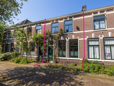 De Wetstraat 6