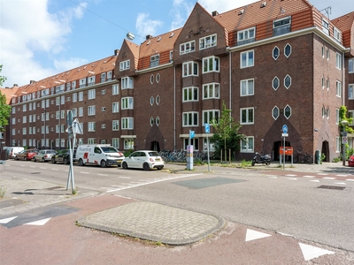 Tweede Van der Helststraat 101 III