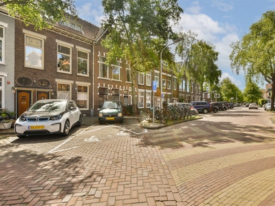 Voorhelmstraat 43 ZW