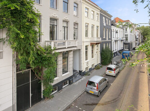 Emmastraat 54