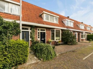 Woonhuis in Leeuwarden met 4 kamers