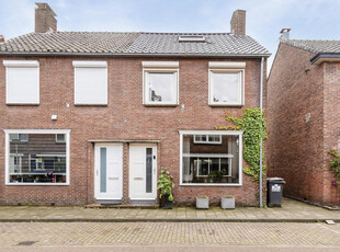 Esdoornstraat 33