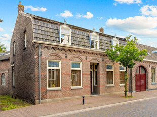 Spoorstraat 20