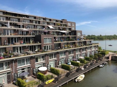 Emmy Andriessestraat in Amsterdam (154m2)