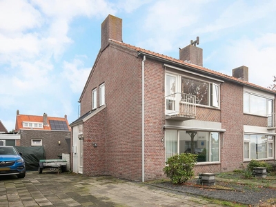 Huis Min. Ruys de Beerenbrouckstraat in Dongen