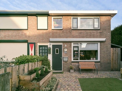 Verbruggestraat in 'S-Gravendeel (76m2)