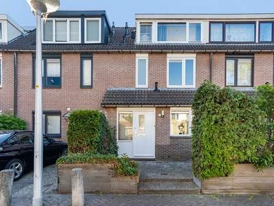 Woonhuis in Amstelveen met 6 kamers