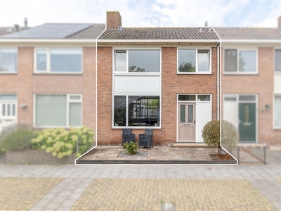 Prins Johan Frisostraat 16