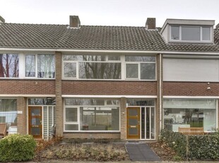 Woonhuis in Uithoorn met 5 kamers