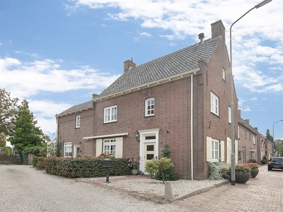 Rogstraat 13