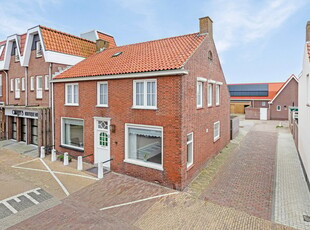 Papestraat 2