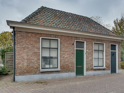 Emmastraat 14