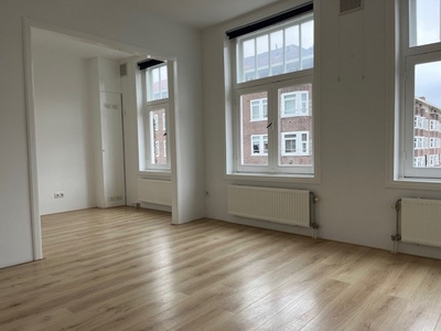 Appartement te huur Legmeerplein, Amsterdam