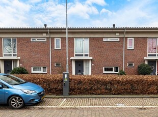 Van Oldenbarneveltstraat 8, Breda