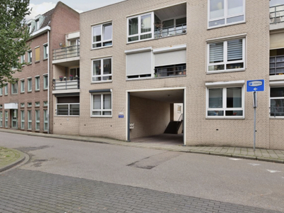 Appartement te huur Bergstraat, Sittard