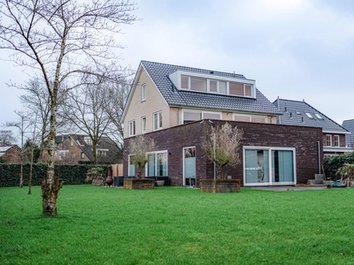 Loostraat in Huissen (338m2)