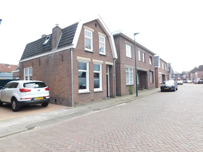 Oranjeplein in Dongen (90m2)