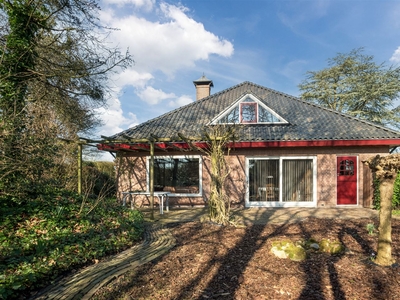 Van der Flierhof 13