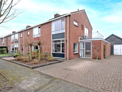 Violenstraat 18