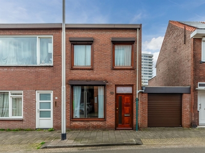 Hoefstraat 265