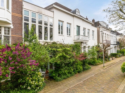 Huis Arnhem - Frombergstraat