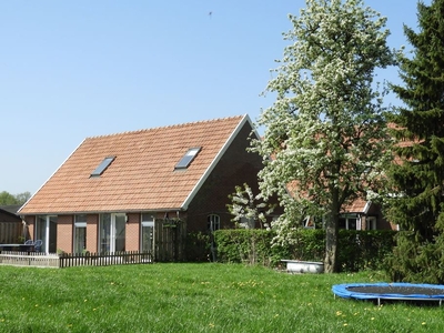 Huttendijk 4