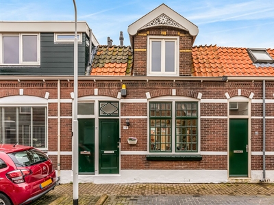 Schoolmeestersstraat 67