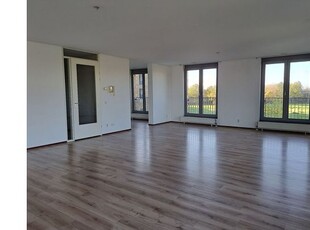 Huur 1 slaapkamer appartement van 133 m² in Maastricht